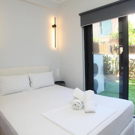 Intown Suite Lefkáda Exterior foto