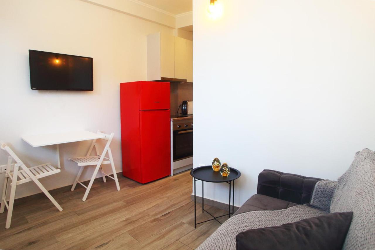 Intown Suite Lefkáda Exterior foto